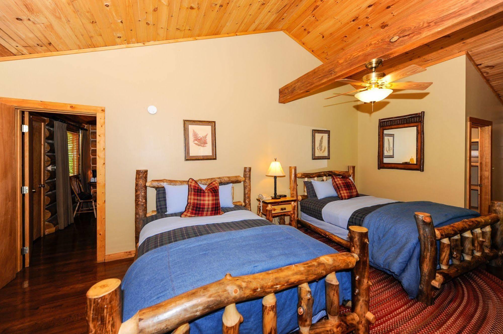 Dancing Bear Lodge ทาวน์เซนด์ ภายนอก รูปภาพ