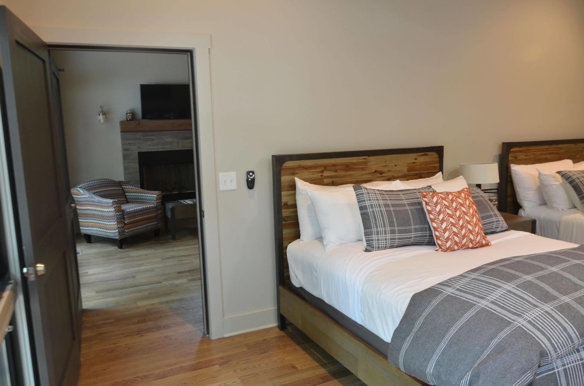 Dancing Bear Lodge ทาวน์เซนด์ ภายนอก รูปภาพ